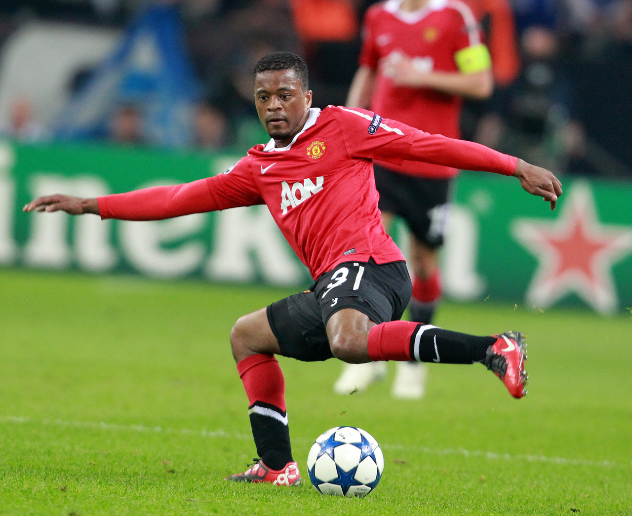 一下現實中 一下現實中